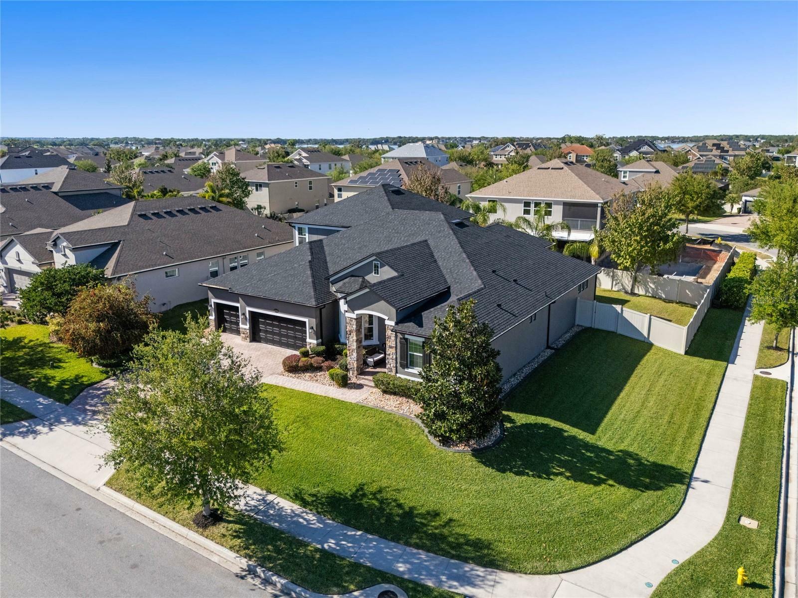 Property Photo: 16003 Tangerine Blossom Way FL 34787