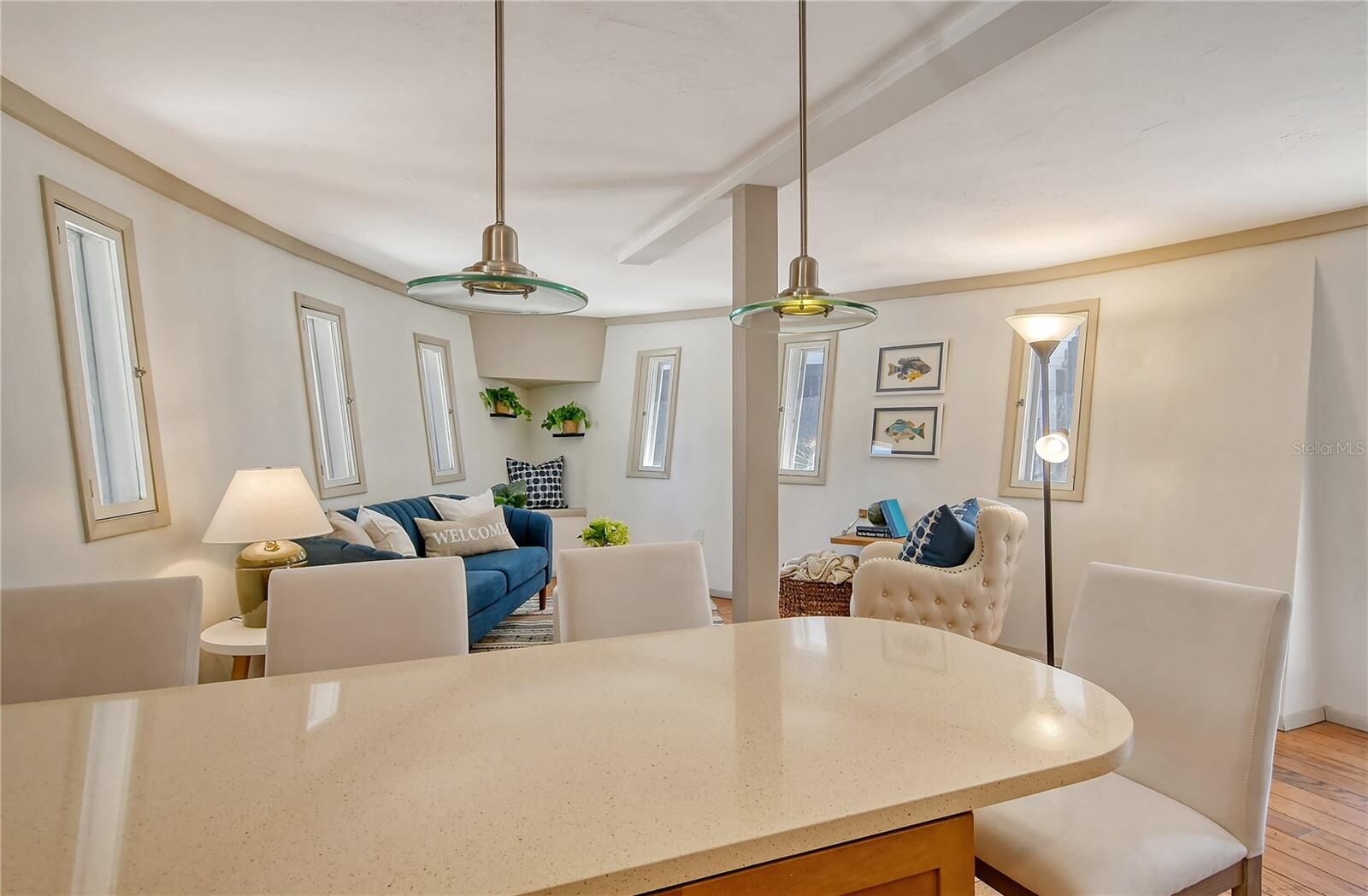 Property Photo:  433 N Osprey Avenue  FL 34236 