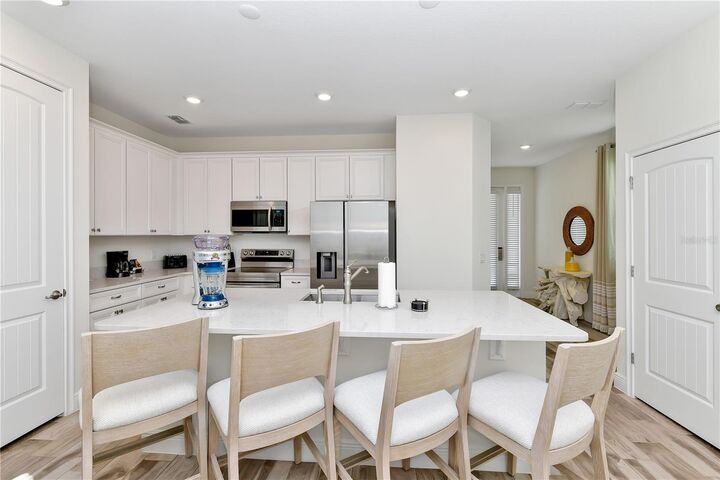 Property Photo: 8199 Coconut Place FL 34747