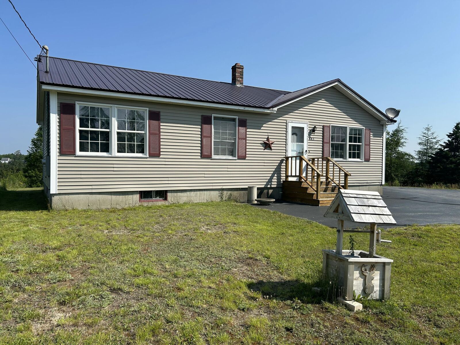 Property Photo: 843 & 839 US-1 Route ME 04648