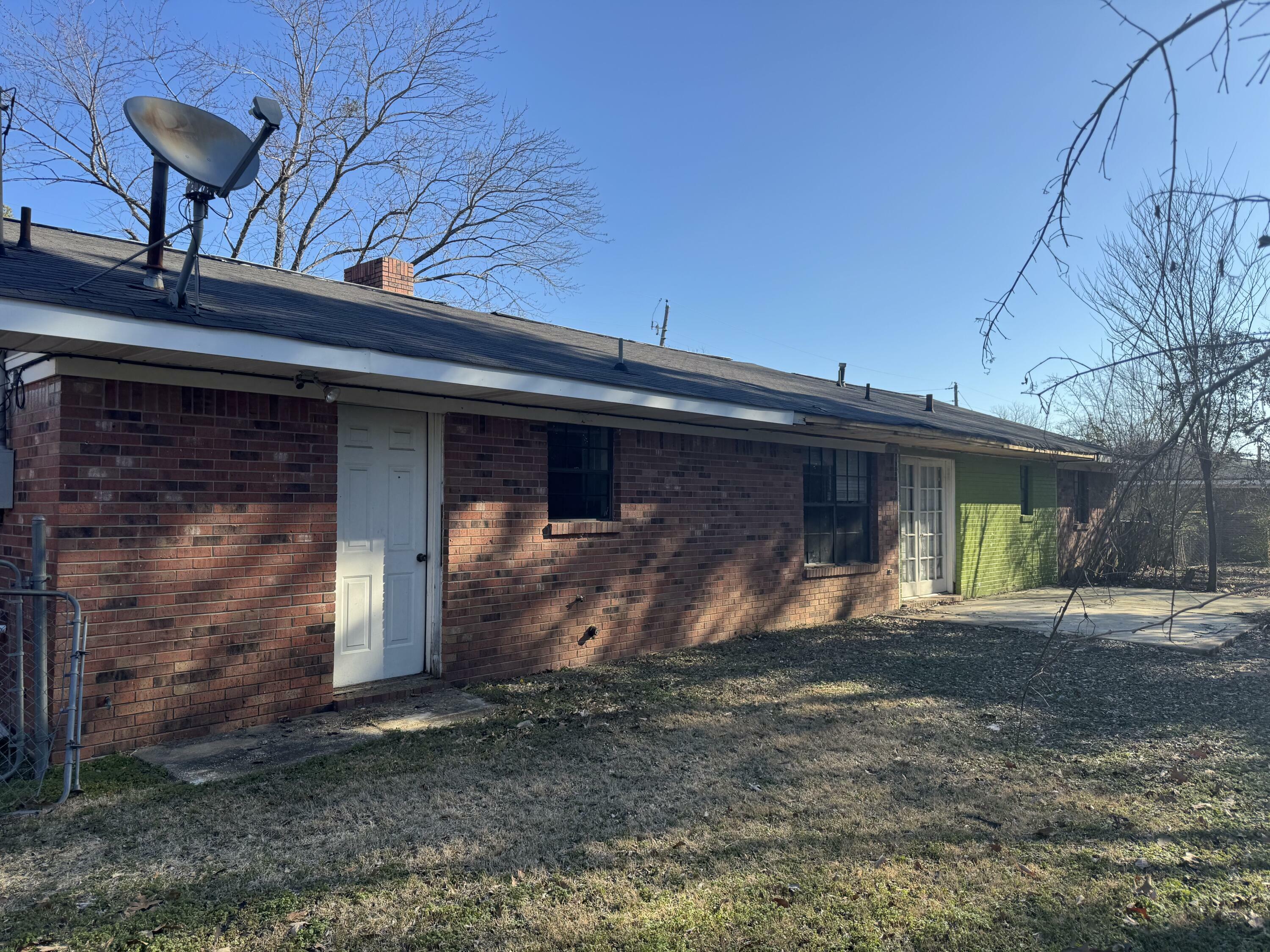 Property Photo: 2311 Redbud Ln. MS 38801