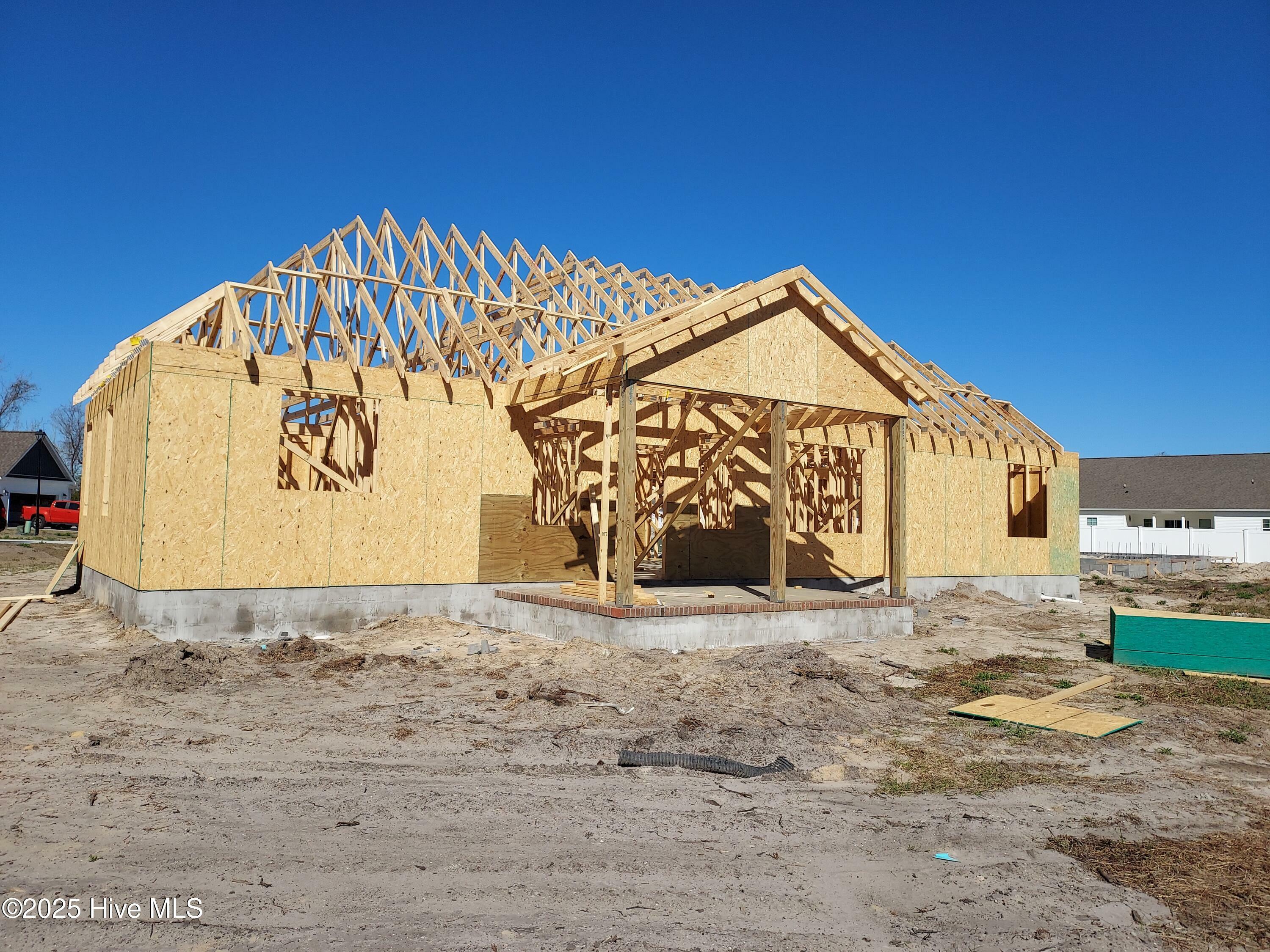 Property Photo:  807 Short Row Court  NC 28555 