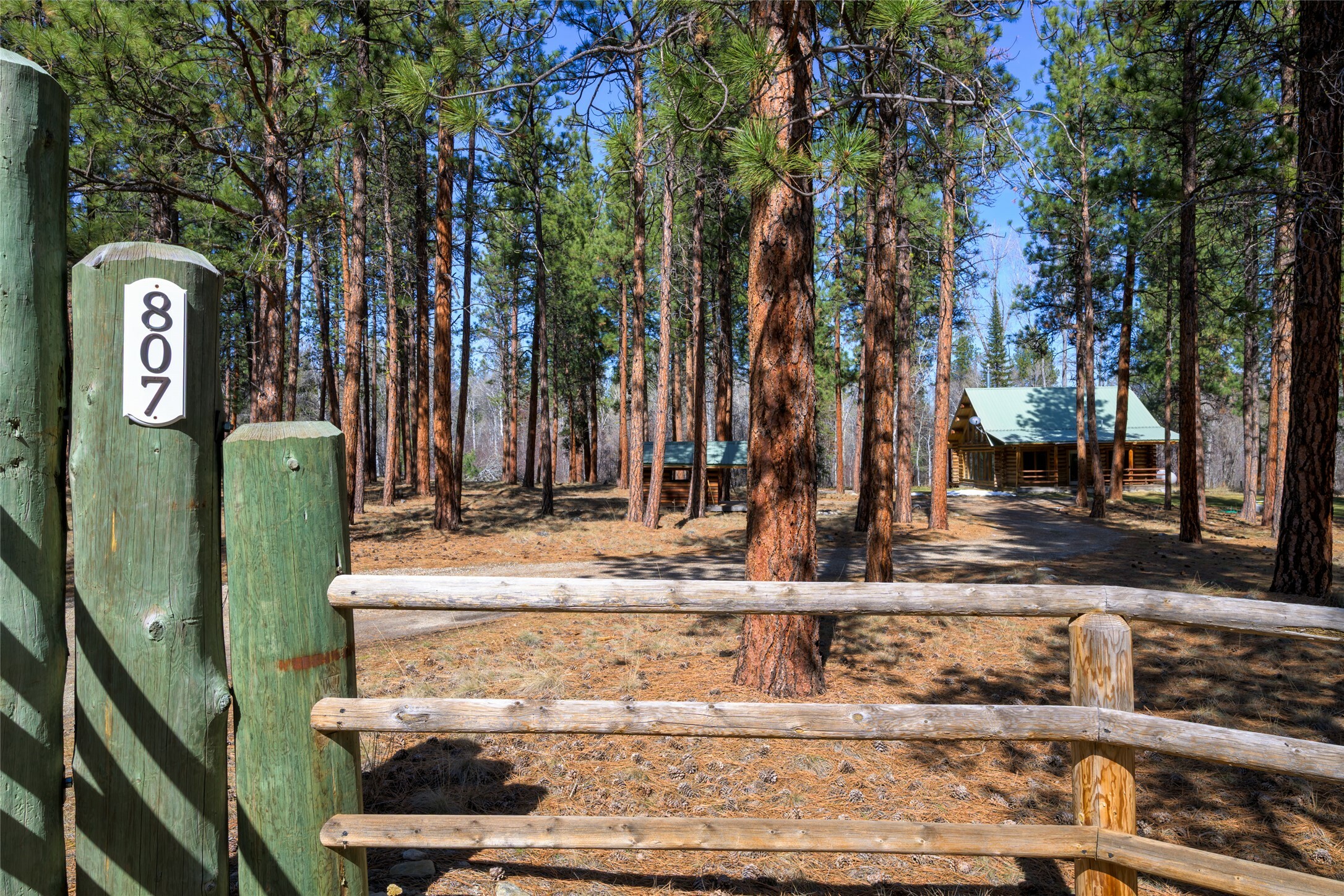 Property Photo:  807 Pheasant Run  MT 59840 