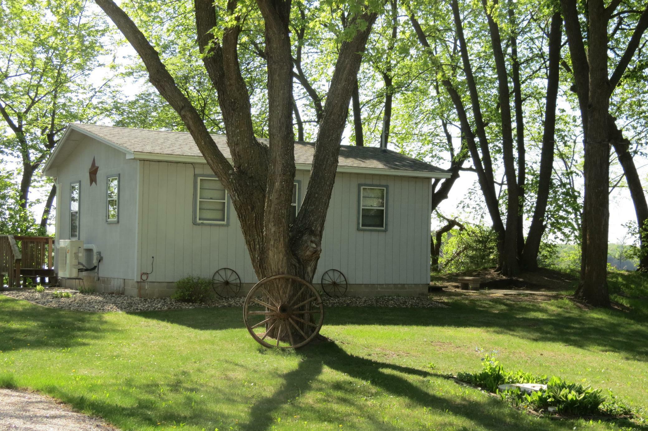 Property Photo: 20554 Elkview Court MN 56368