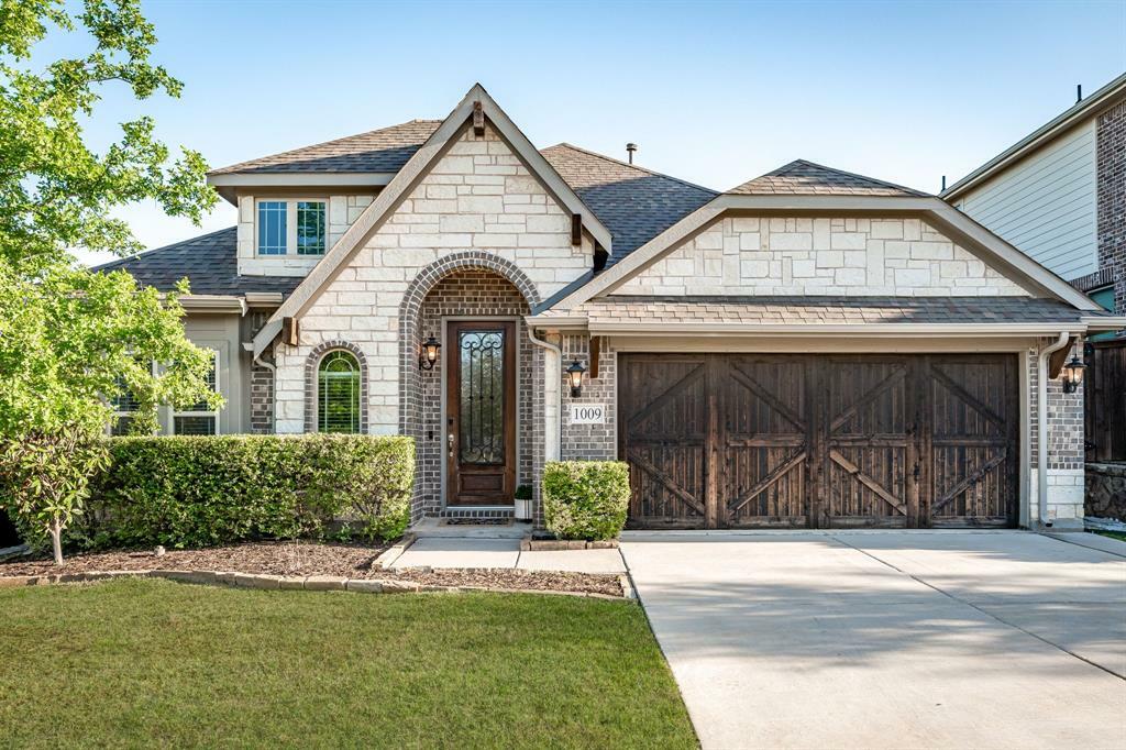 Property Photo: 1009 Baynes Drive TX 75071