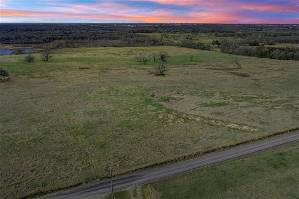 Property Photo:  Tbd Oak Knoll Lane  TX 76640 
