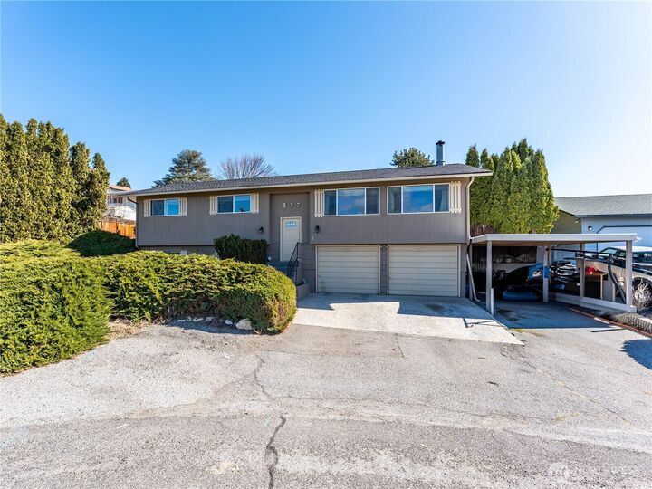 Property Photo:  837 N Kentucky  WA 98802 