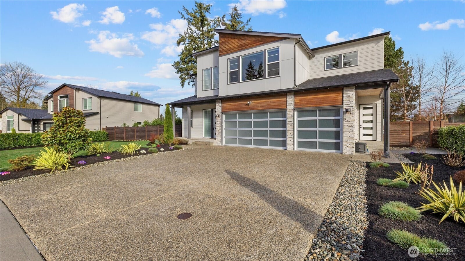 Property Photo: 2521 216th Place SW WA 98036