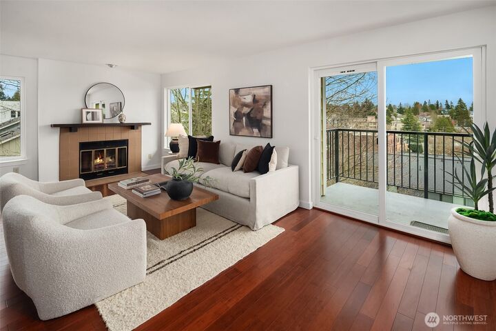 Property Photo:  3890  Whitman Avenue N 403  WA 98103 