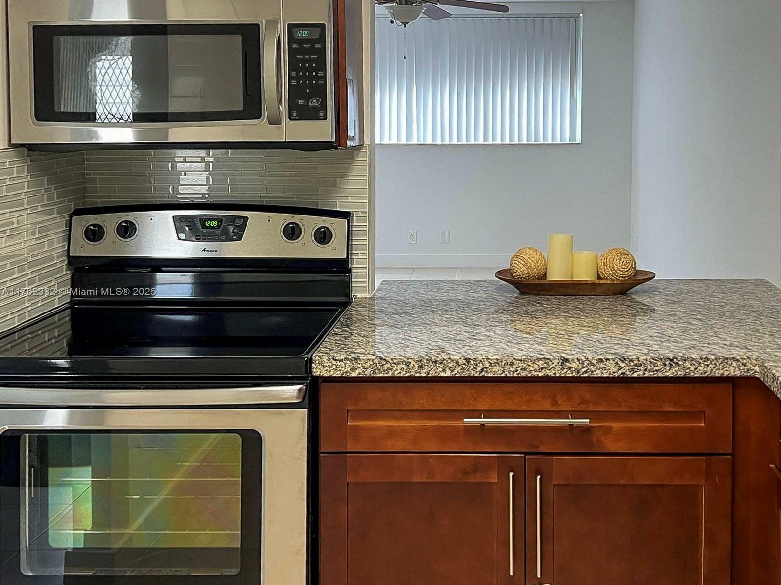 Property Photo: 211 NE 8th Ave 107 FL 33009