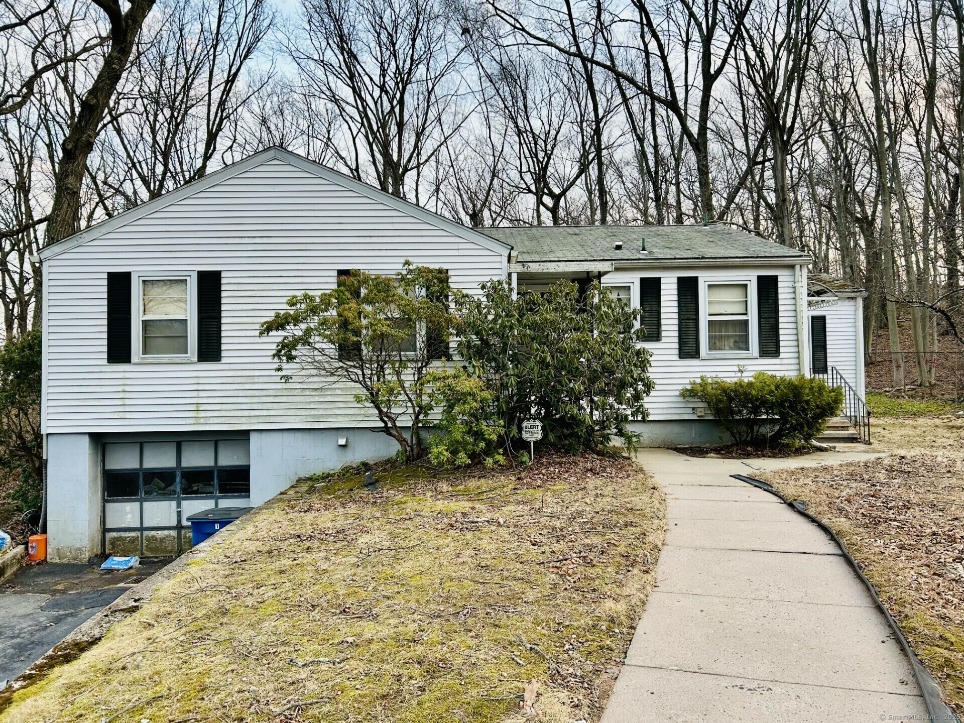 1 Long Hill Terrace  New Haven CT 06515 photo