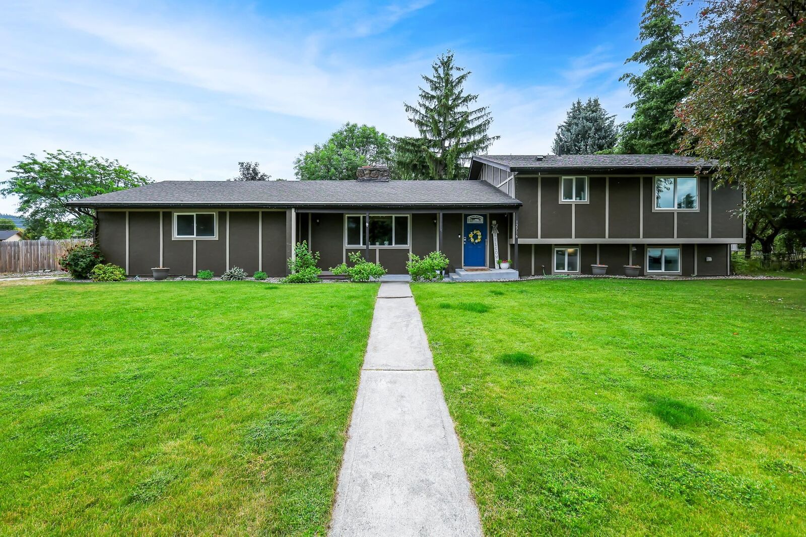 Property Photo:  12716 E Lenora Dr  WA 99216 
