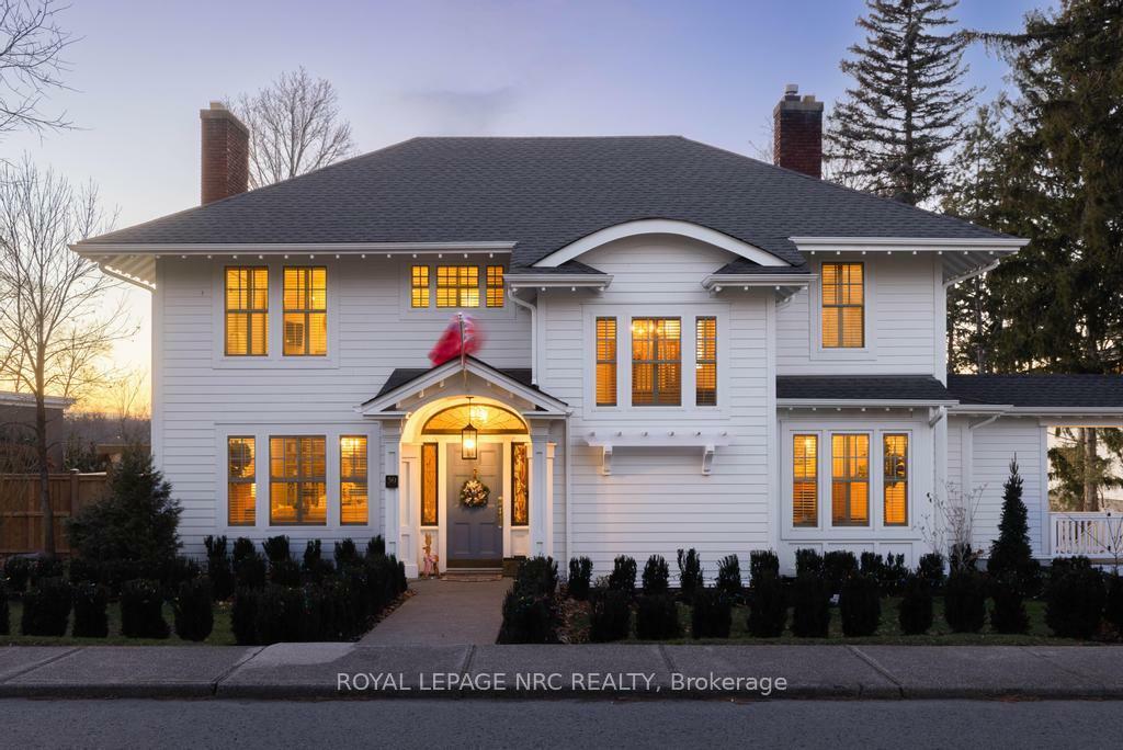 Property Photo: 50 Hillcrest Avenue ON L2R 4Y1