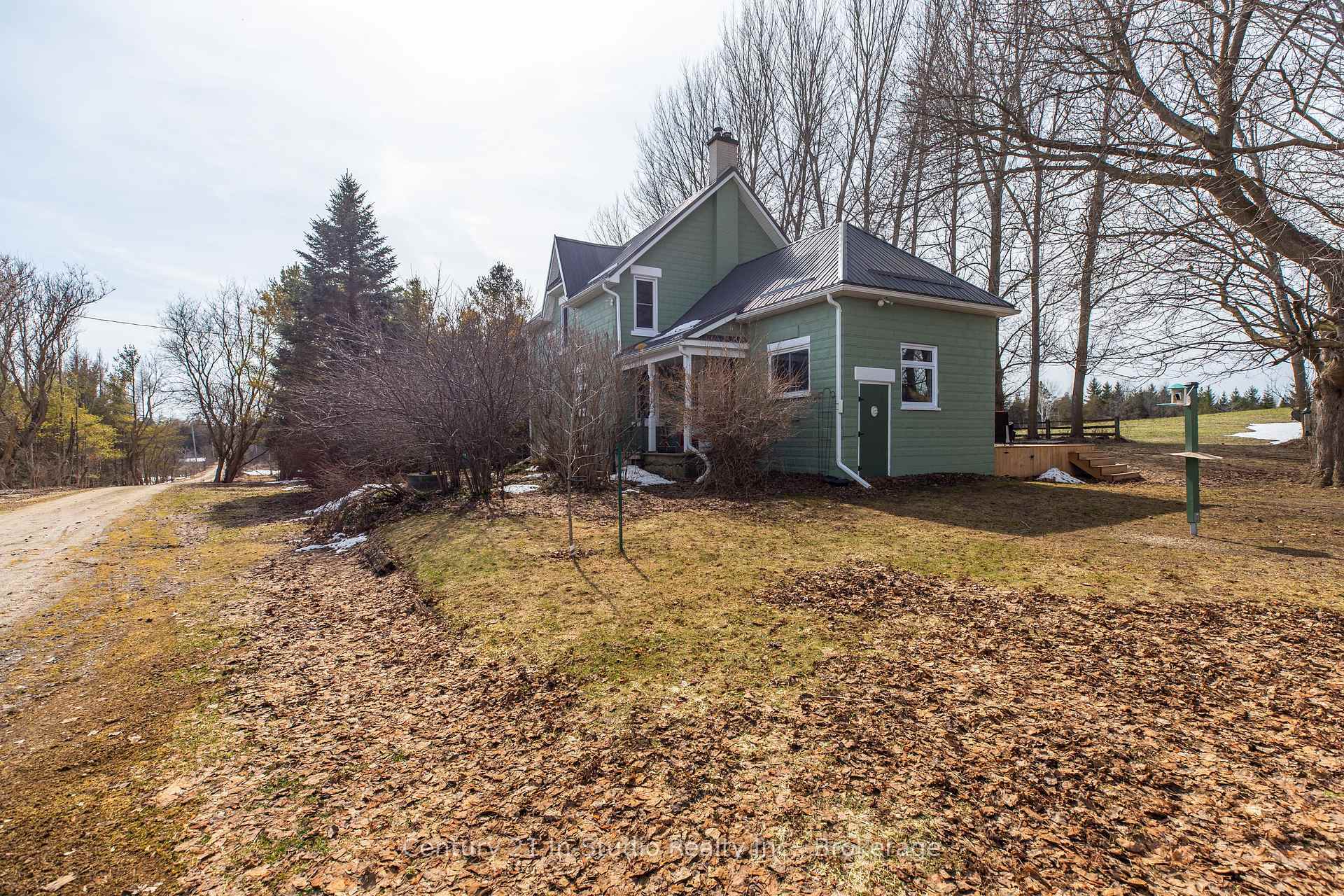 Photo de la propriété: 381103 Concession Road 4 Ndr N/A ON N4N 3B9