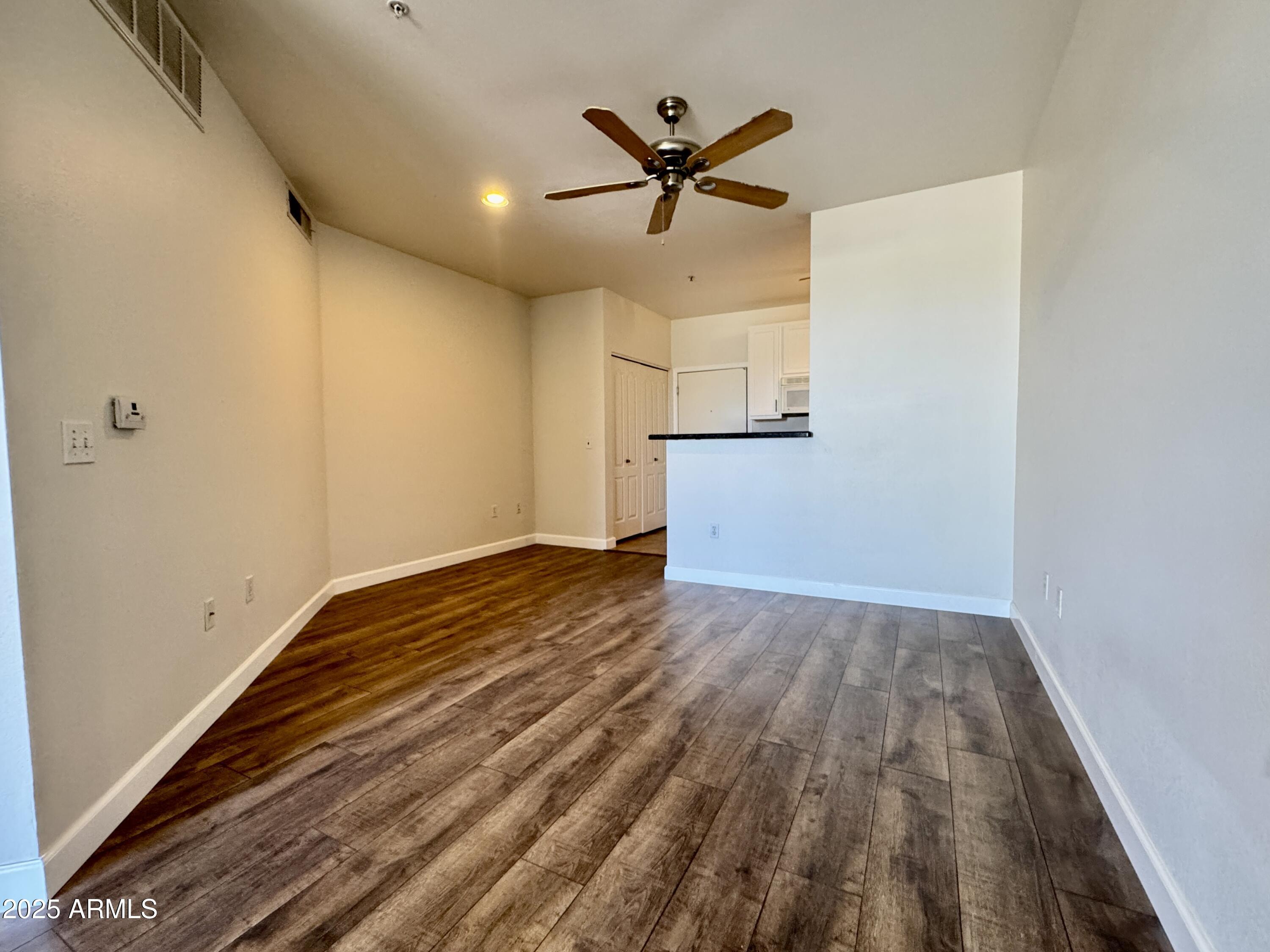 Property Photo:  1701 E Colter Street 310  AZ 85016 