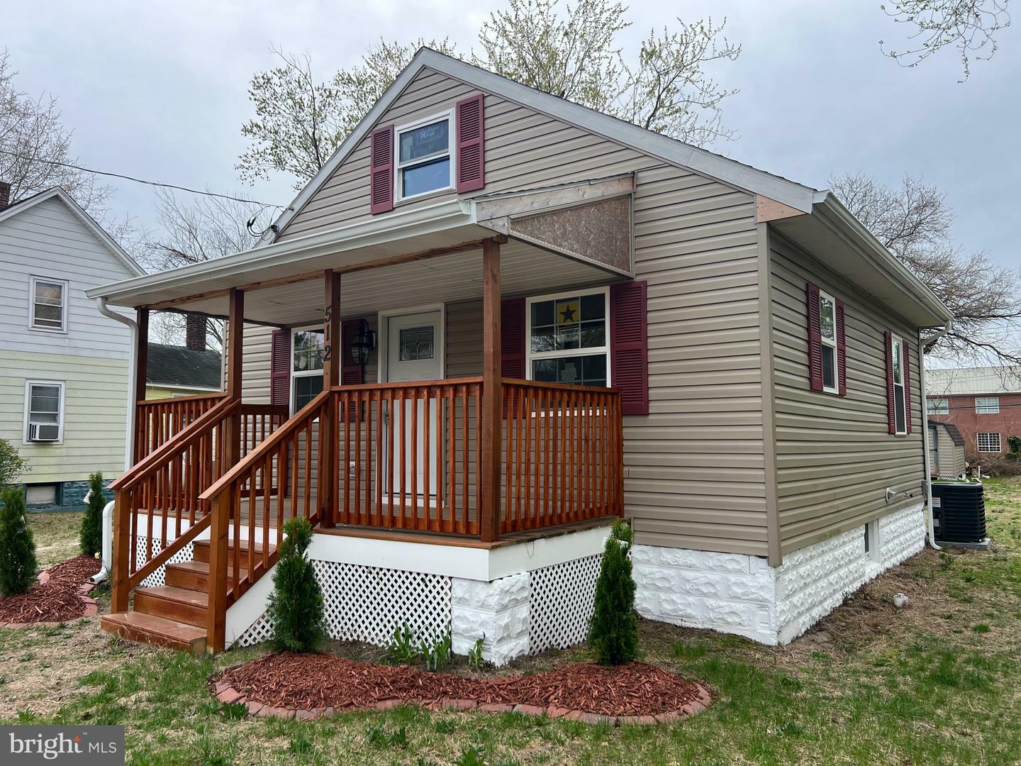 Property Photo:  512 Collins Street  MD 21801 