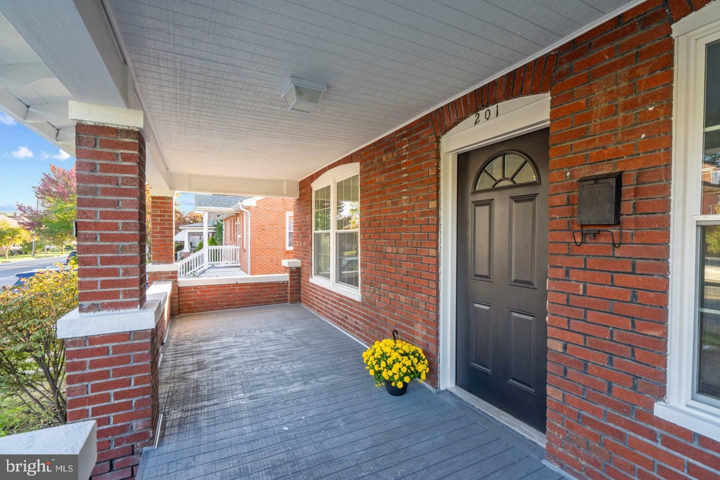 201 Parkway Street  Winchester VA 22601 photo