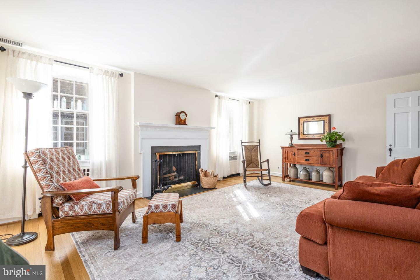 Property Photo: 18 Rose Lane PA 19031