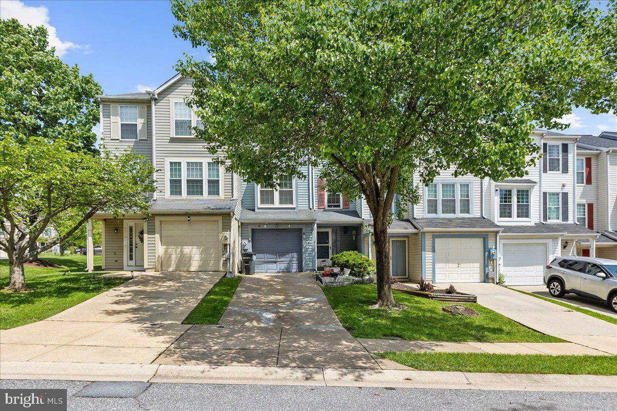 Property Photo: 7710 Patuxent Oak Court MD 21075