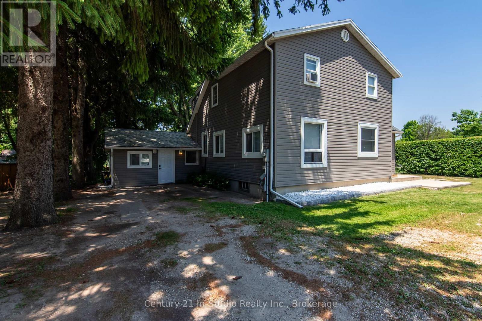 Property Photo: 103 King Street ON N0G 2T0
