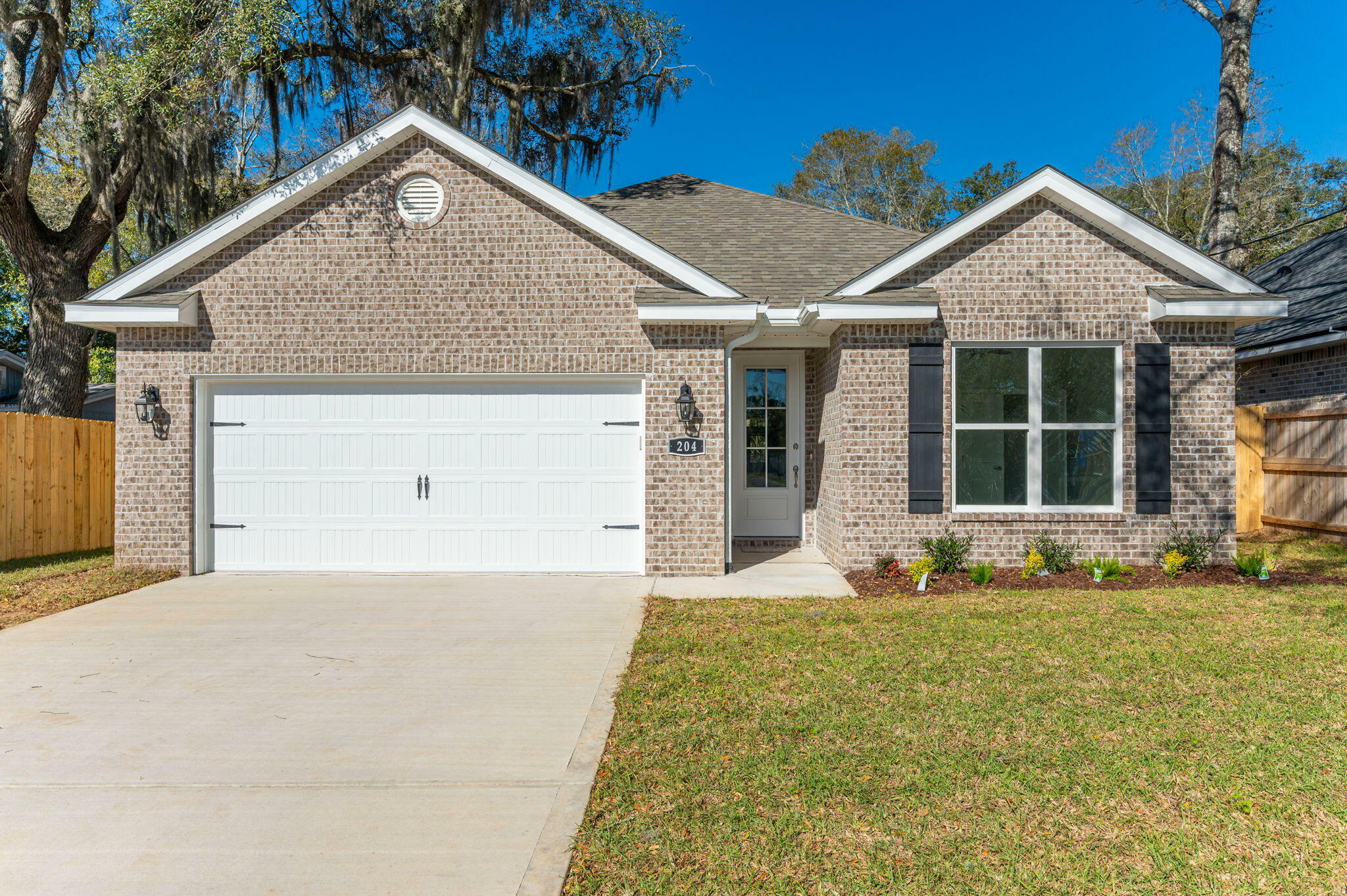 Property Photo: 204 Niceville Avenue FL 32578