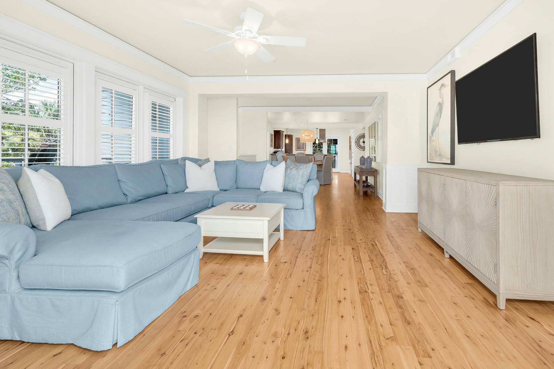 Property Photo: 1848 E County Highway 30A Unit 4 FL 32459