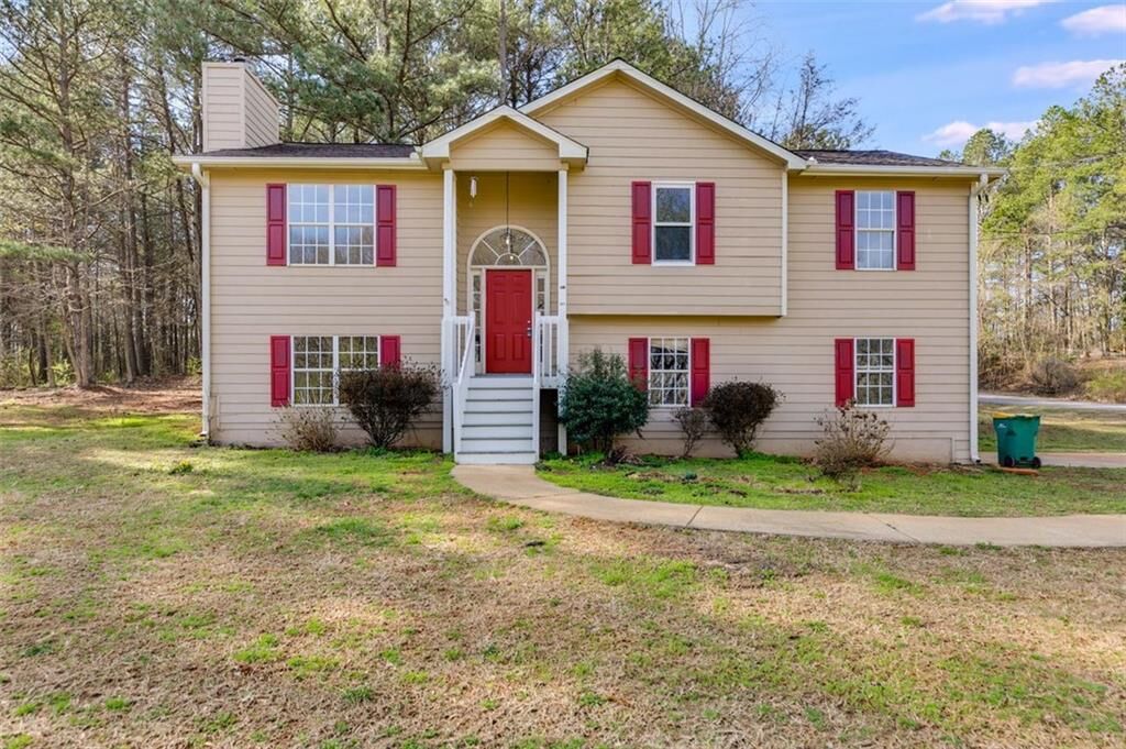 Property Photo: 357 S Red Oak Way GA 30179