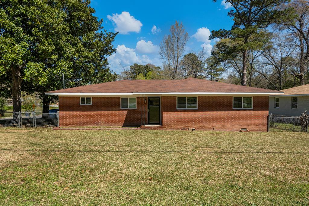 Property Photo: 3601 Irwin Way GA 31906