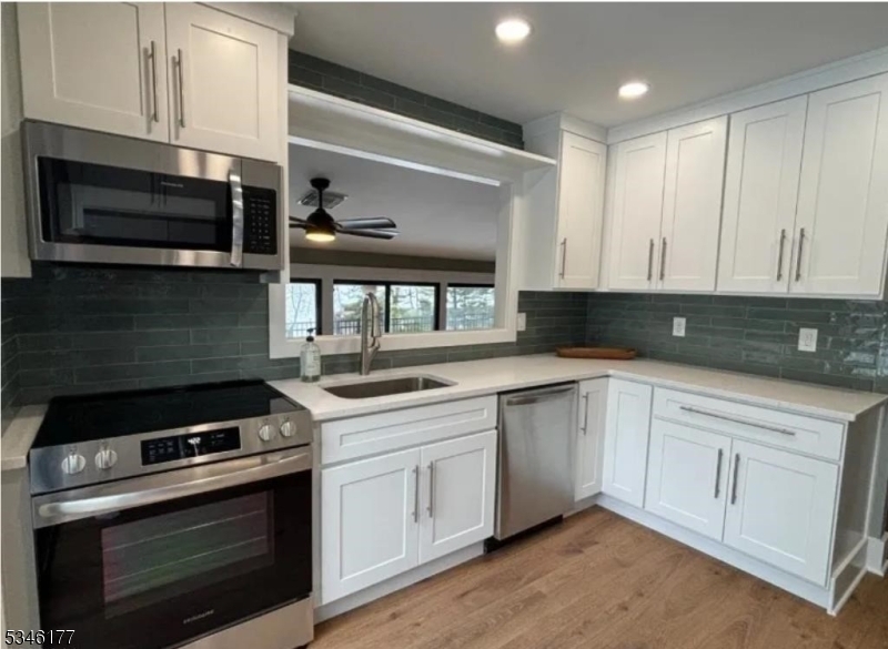Property Photo: 47 Overlook Dr NJ 08809