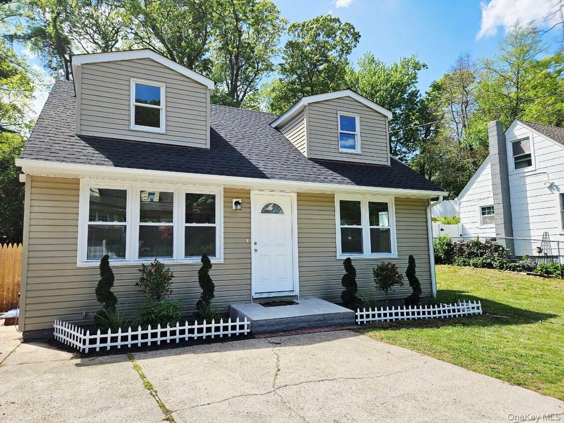 Property Photo:  181 Vernon Valley Road  NY 11731 