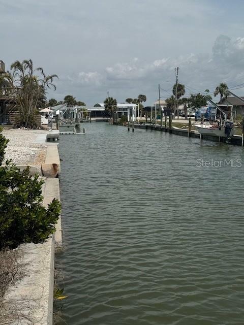 Property Photo: 1275 Holiday Drive FL 34223