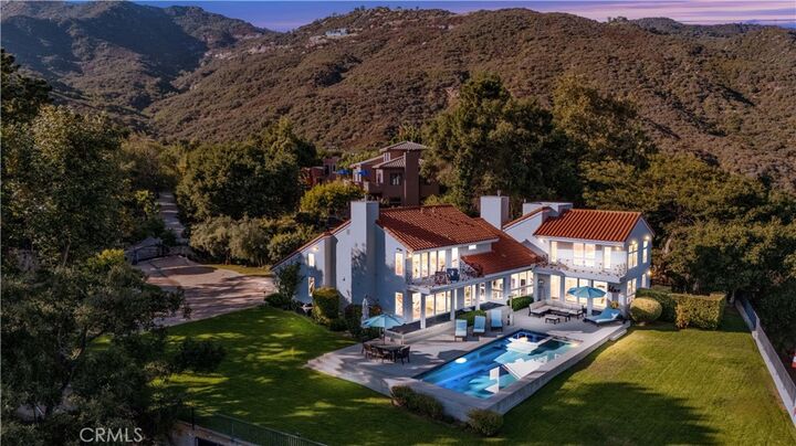 2356 Live Oak Meadows Road  Malibu CA 90265 photo