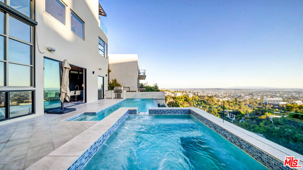Property Photo:  9304 Warbler Way  CA 90069 
