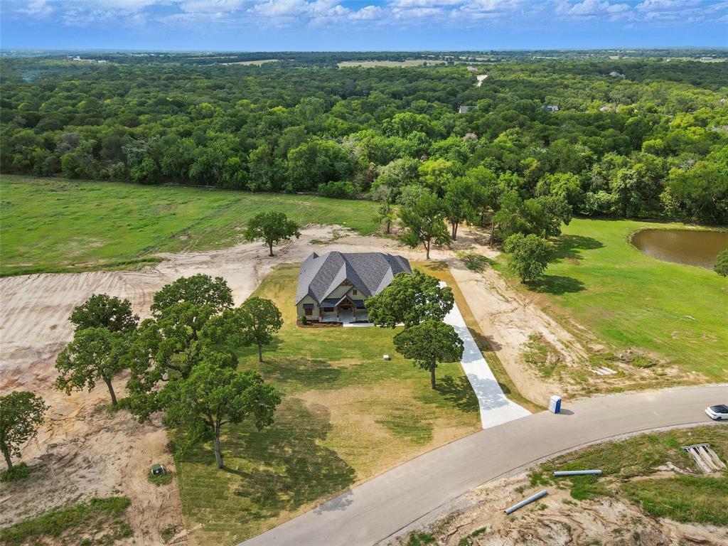 Property Photo: 201 Rio Rancho Drive TX 76234