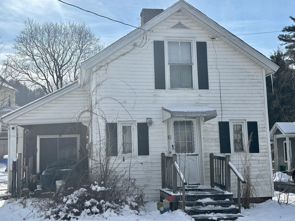 44 Russell St  Greenfield MA 01301 photo