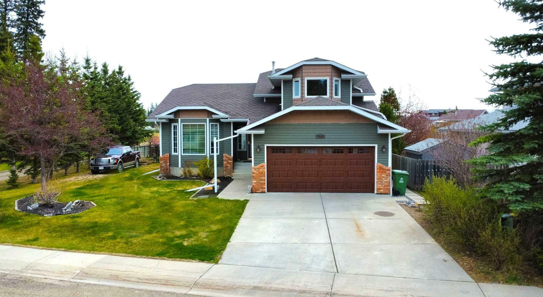 Photo de la propriété: 7005 61 Street AB T4T 1M2