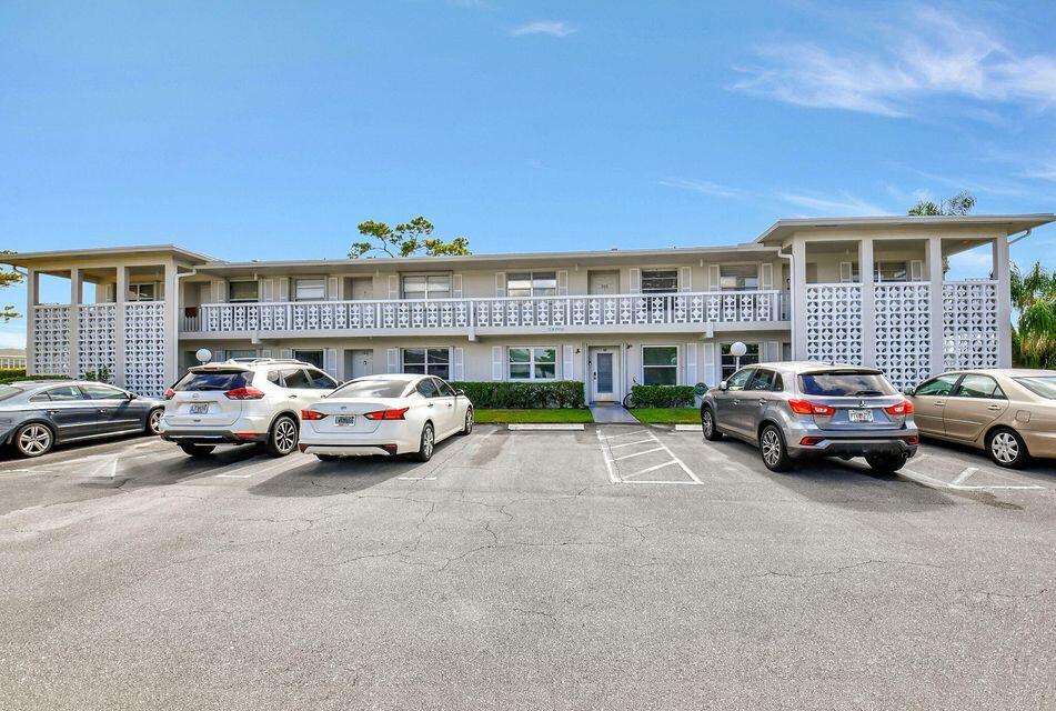 Property Photo: 2721 SW 15th Street 202 FL 33445