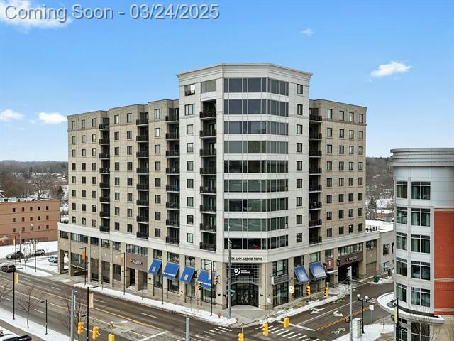 Property Photo: 111 N Ashley Street 413 MI 48104