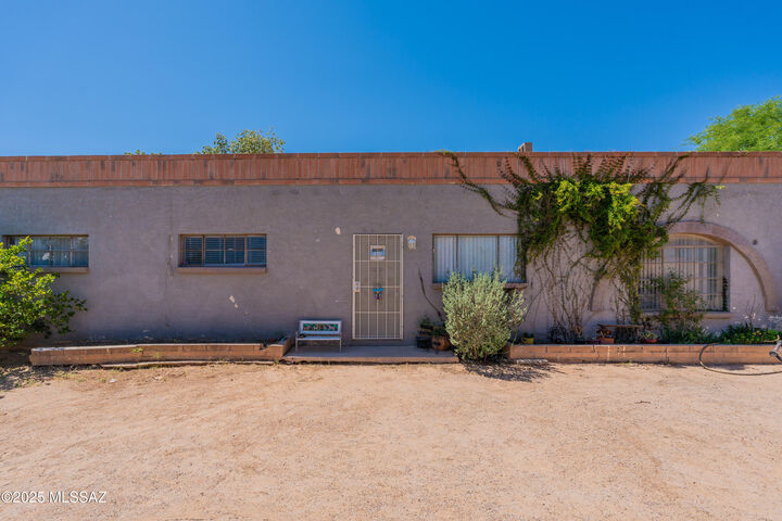 Property Photo:  7710 S Gila Avenue  AZ 85746 