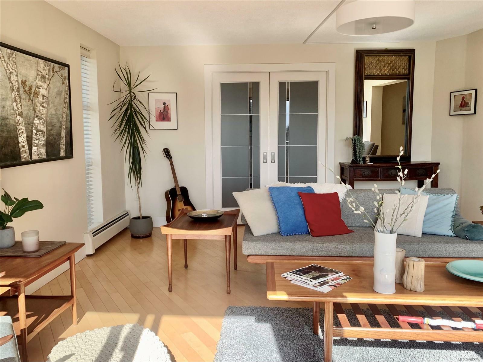 Property Photo: 777 Blanshard St 401 BC V8W 2G9