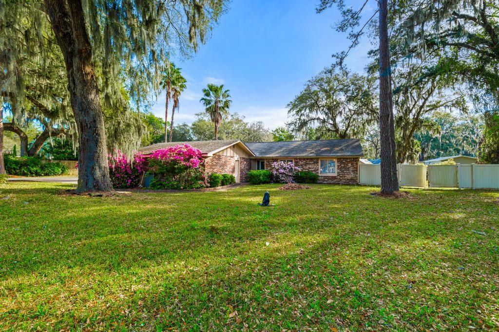Property Photo: 802 Diane Drive FL 32034