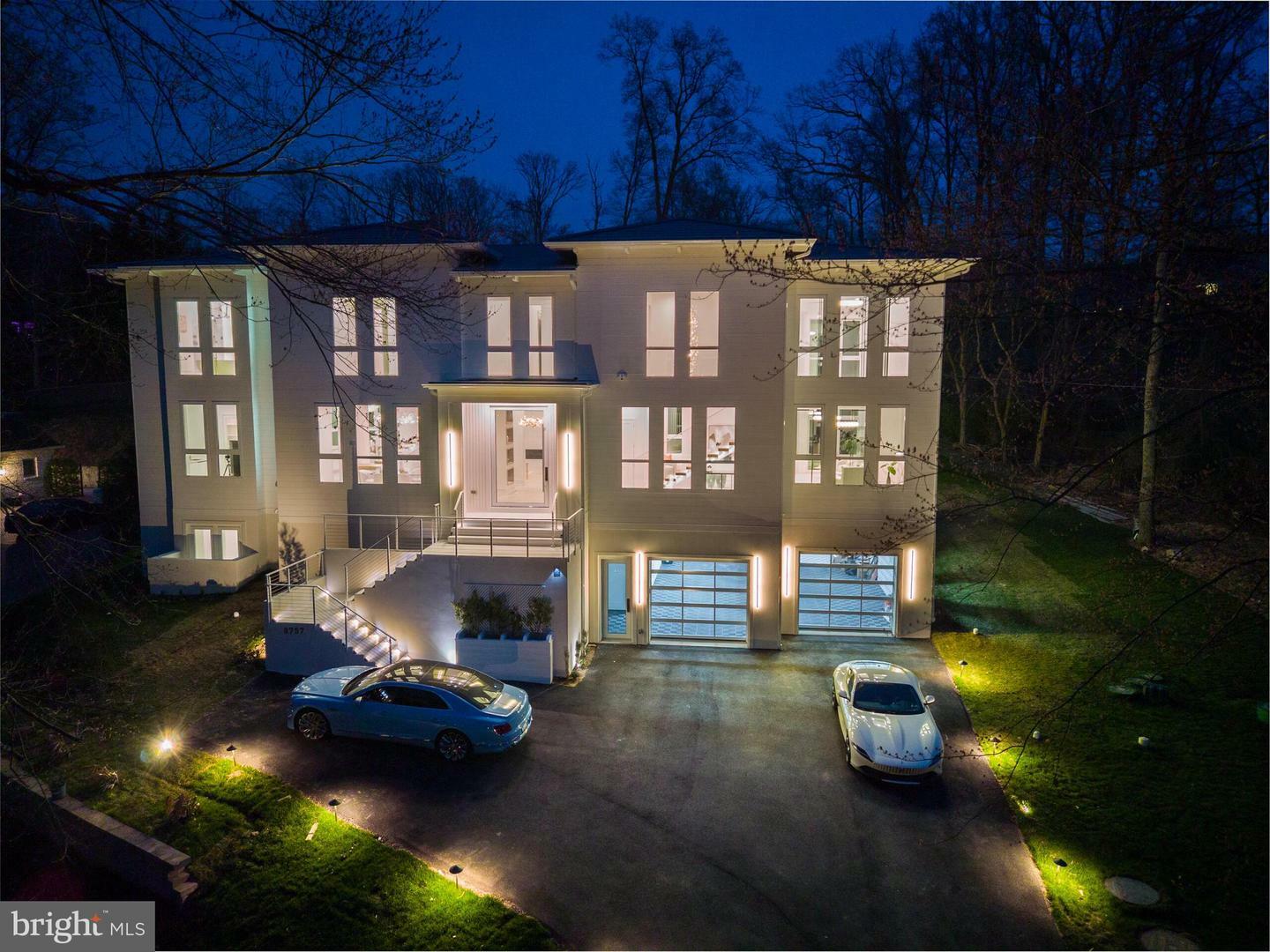 Property Photo: 8757 Brook Road VA 22102