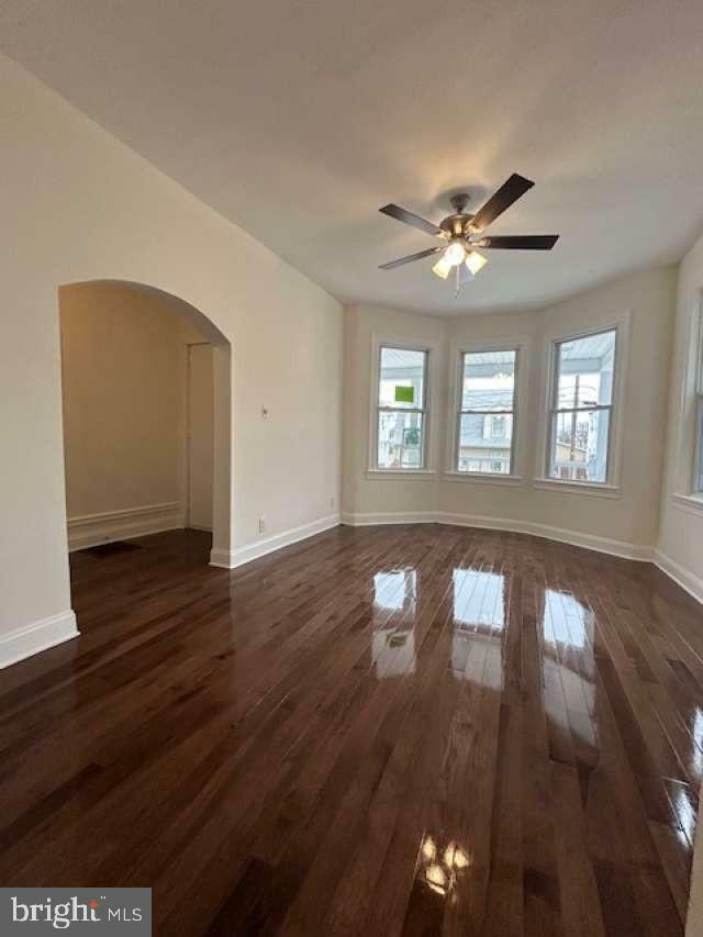 Property Photo: 24 N Ridgeway Avenue PA 19036