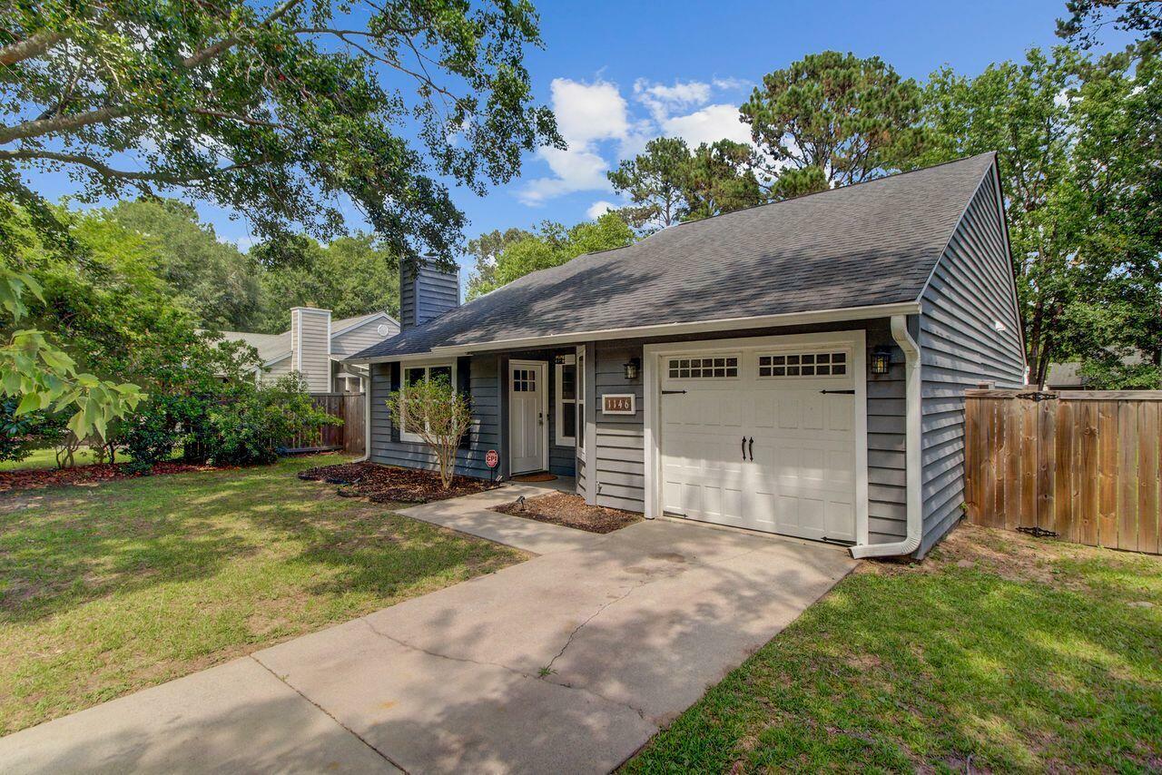 Property Photo: 1146 Rivercrest Drive SC 29412