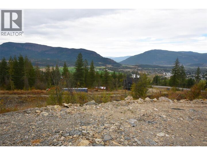 Property Photo:  339 Oxbow Place  BC V0E 1V1 