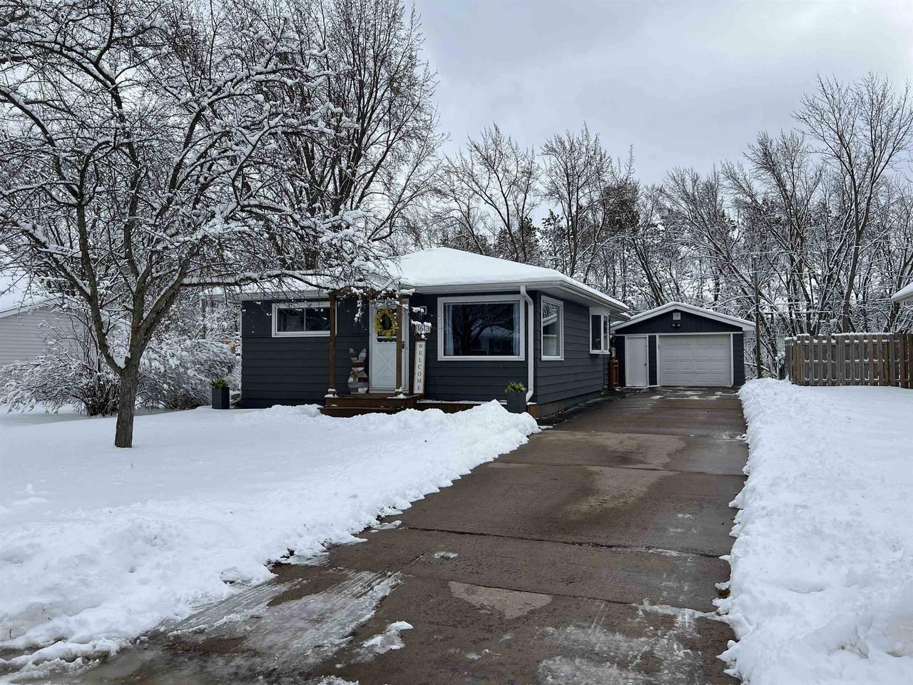 Property Photo: 1613 Jackson Street WI 54452