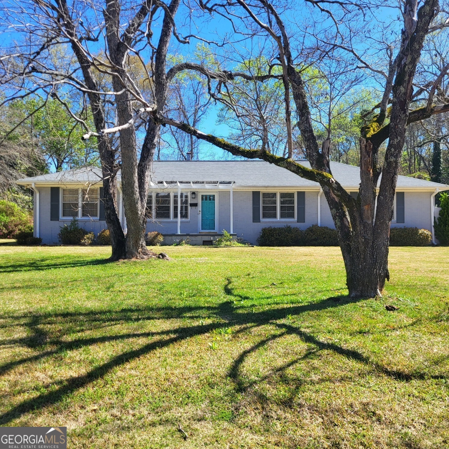 Property Photo: 6104 26th Avenue AL 36854