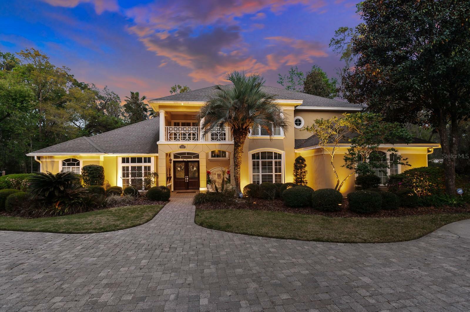 Property Photo: 3747 SW 92nd Drive FL 32608