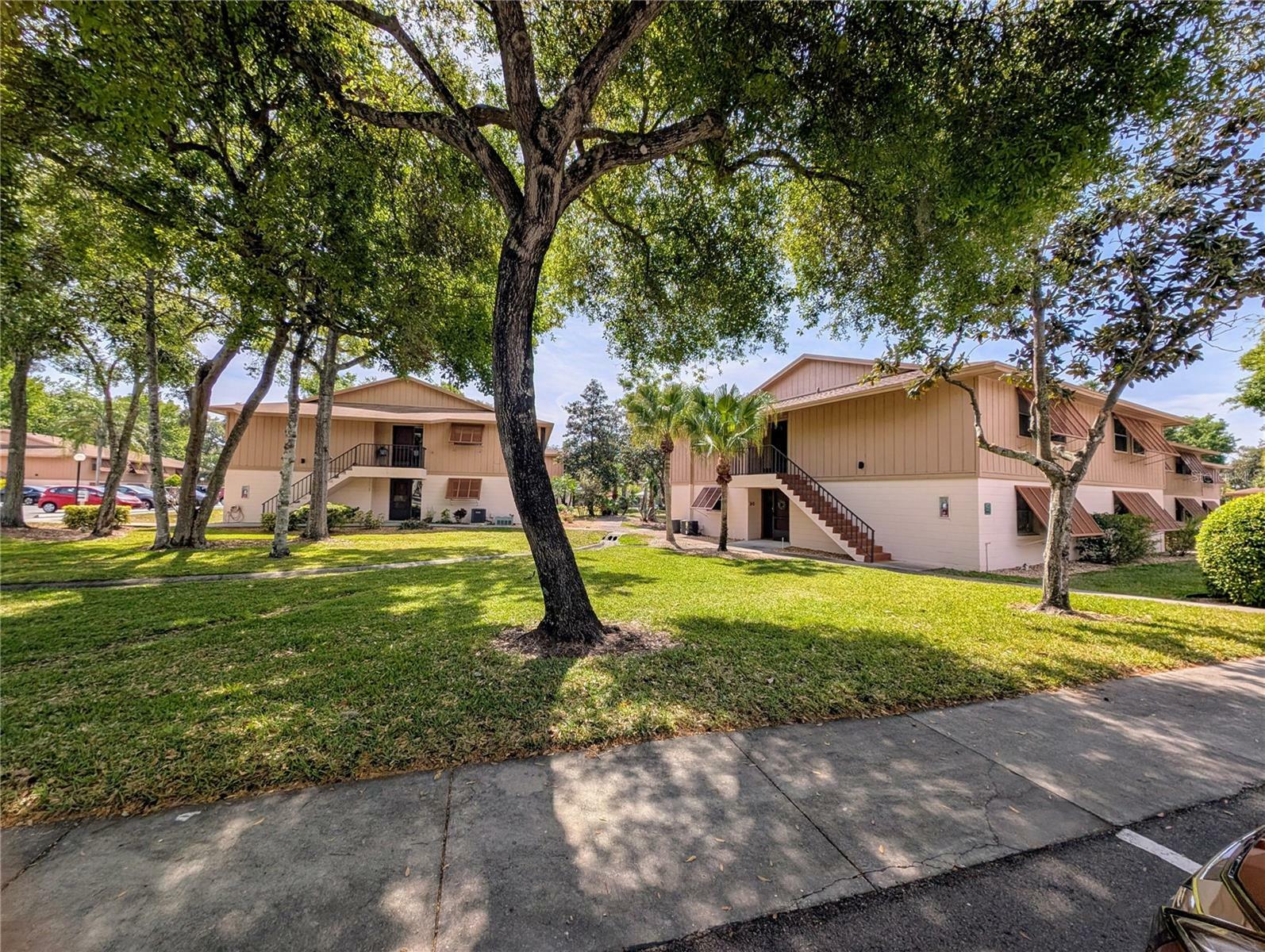 Property Photo: 190 Hickory Woods Court 15C FL 32725
