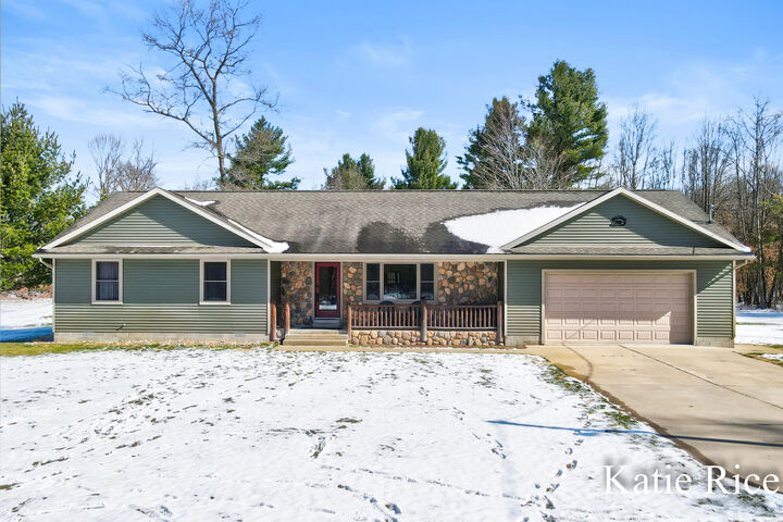 3856 E Tyler Road  Twin Lake MI 49457 photo